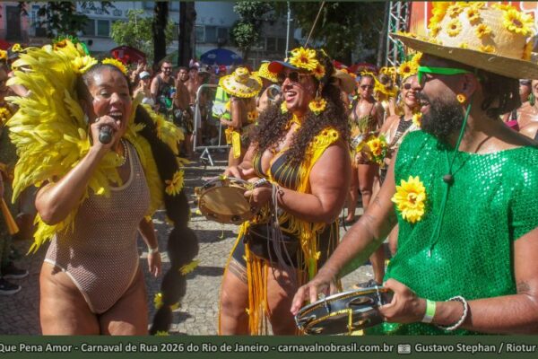 Fotos bloco Que Pena Amor no Carnaval de Rua 2026 do Rio de Janeiro