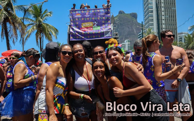 Fotos Bloco Vira Lata no Carnaval de Rua 2026 do Rio de Janeiro